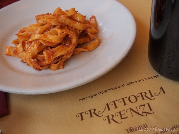 Tagliatelle al ragà¹ at Trattoria Renzi in Santarcangelo di Romagna