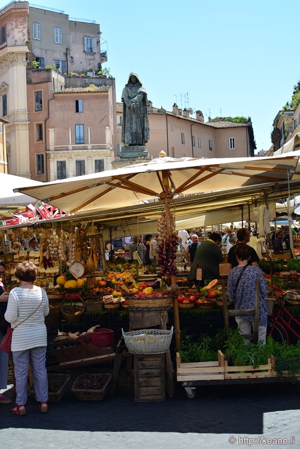 Campo de' Fiori Market and Dante Statue