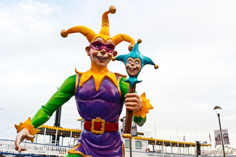 Riverwalk Jester Statue in New Orleans