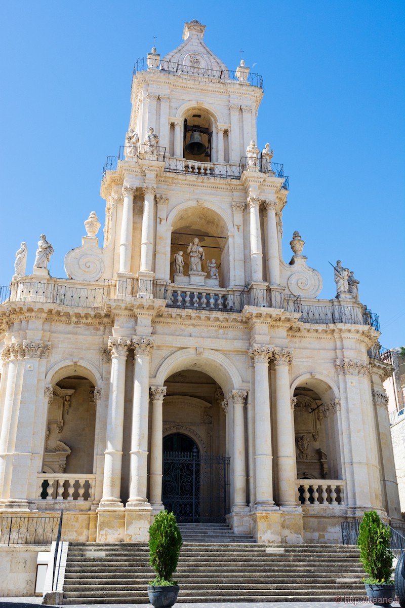 Basilica di San Paolo (San Paolo Church) in Palazzolo Acreide